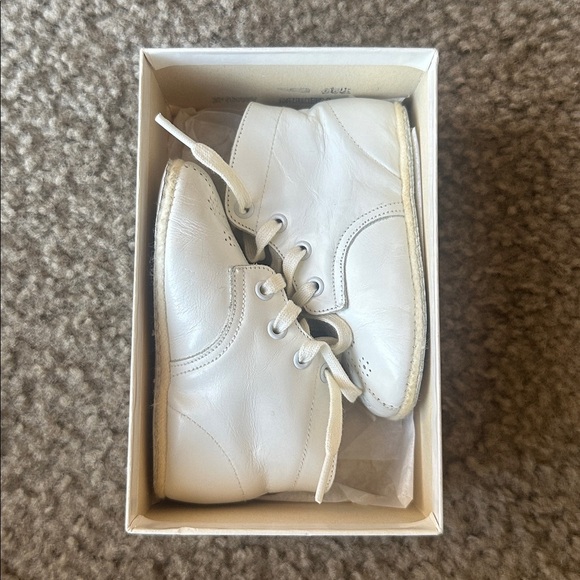 Mrs. Day’s Ideal Baby Walker Shoe - Picture 10 of 10